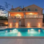 Luxurious In Krk