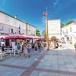 Luxurious In Krk Prázdninový dům *