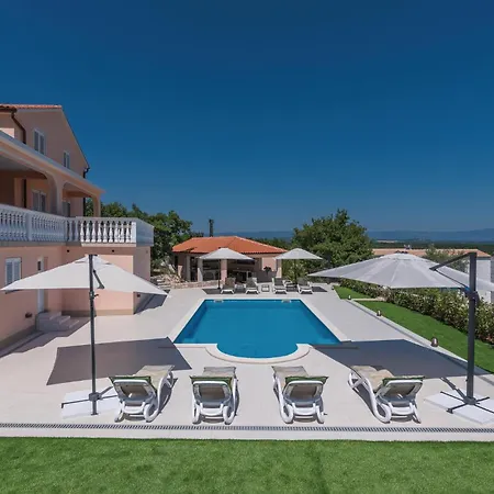 Luxurious In Krk Prázdninový dům *