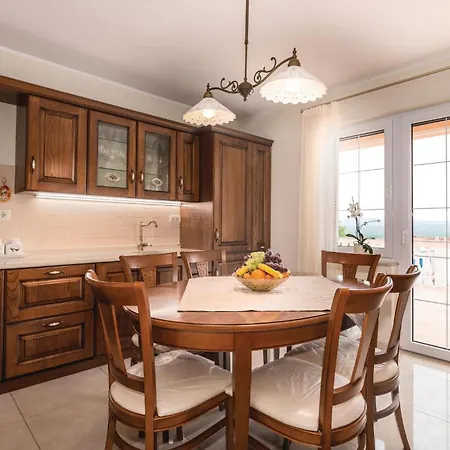 3 Bedroom Stunning In Krk * Krk Town