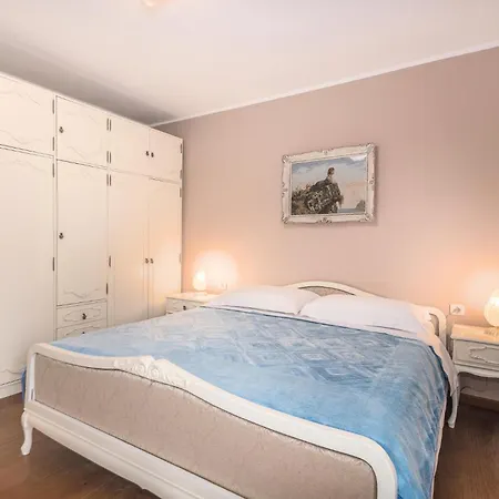 Luxurious In Krk Tatil Evi *