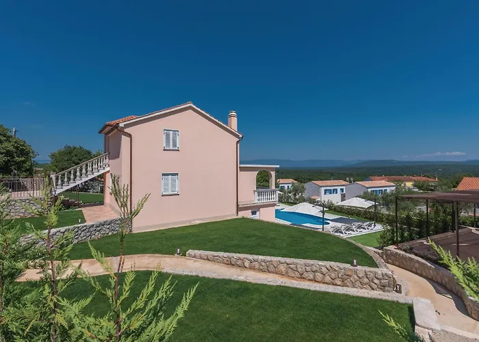 3 Bedroom Stunning In Krk * 克尔克