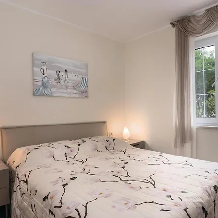 3 Bedroom Stunning In Krk كرك