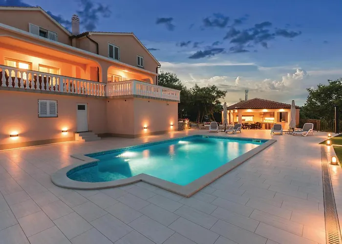 3 Bedroom Stunning In Krk Krk Town