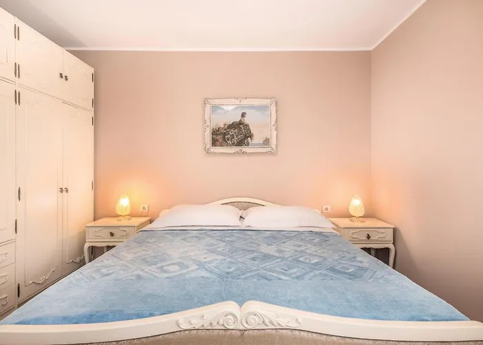 3 Bedroom Stunning In Krk Casa de Férias *