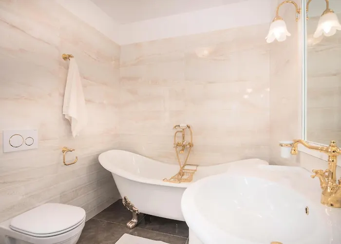 3 Bedroom Stunning In Krk Krk Town